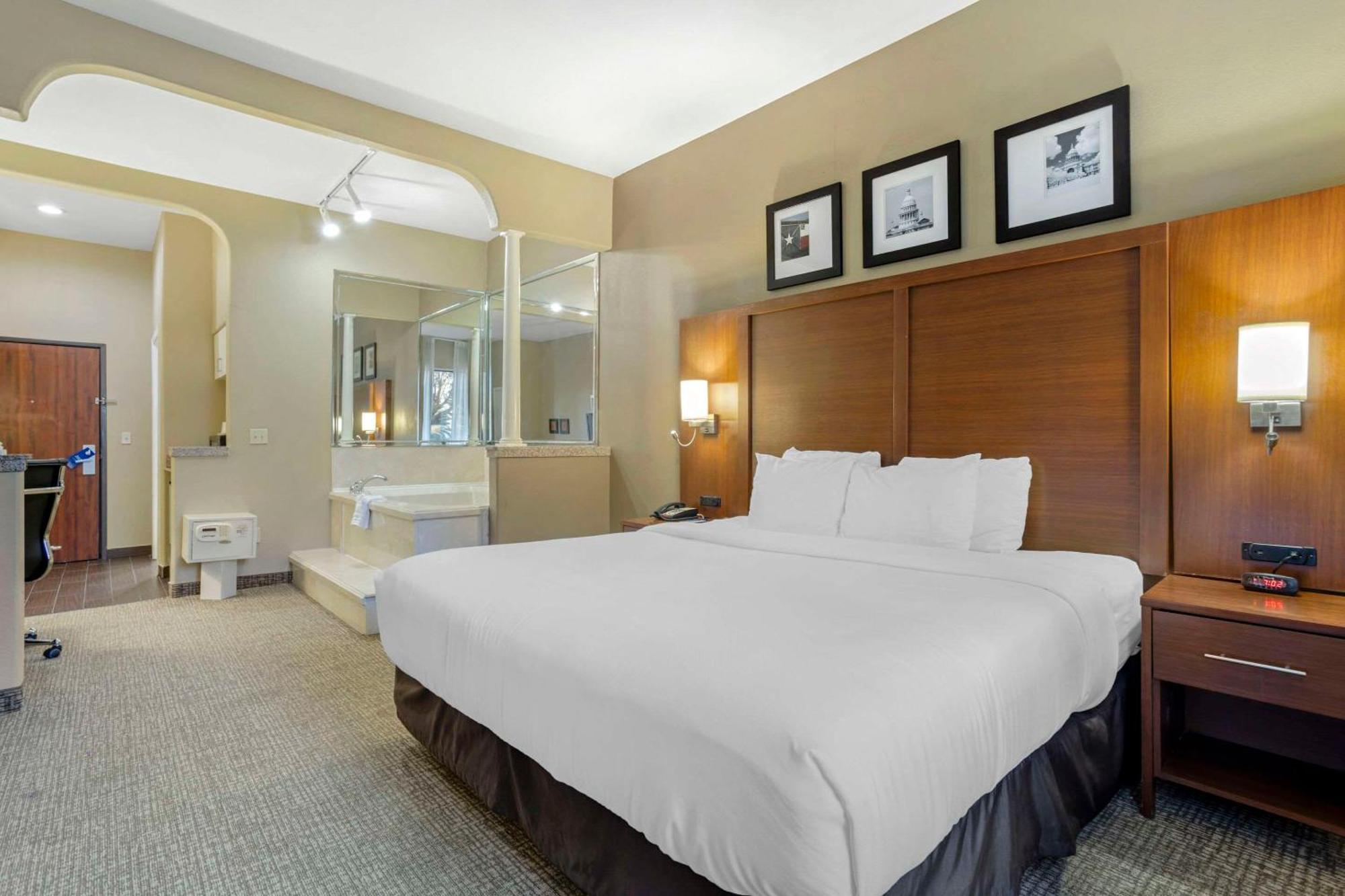 Comfort Suites Houston Nw - Vintage Park Экстерьер фото